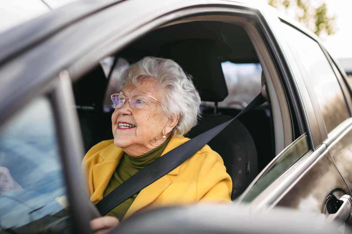 Os Idosos Podem Sair da Casa de Repouso e Ter Seus Carros?