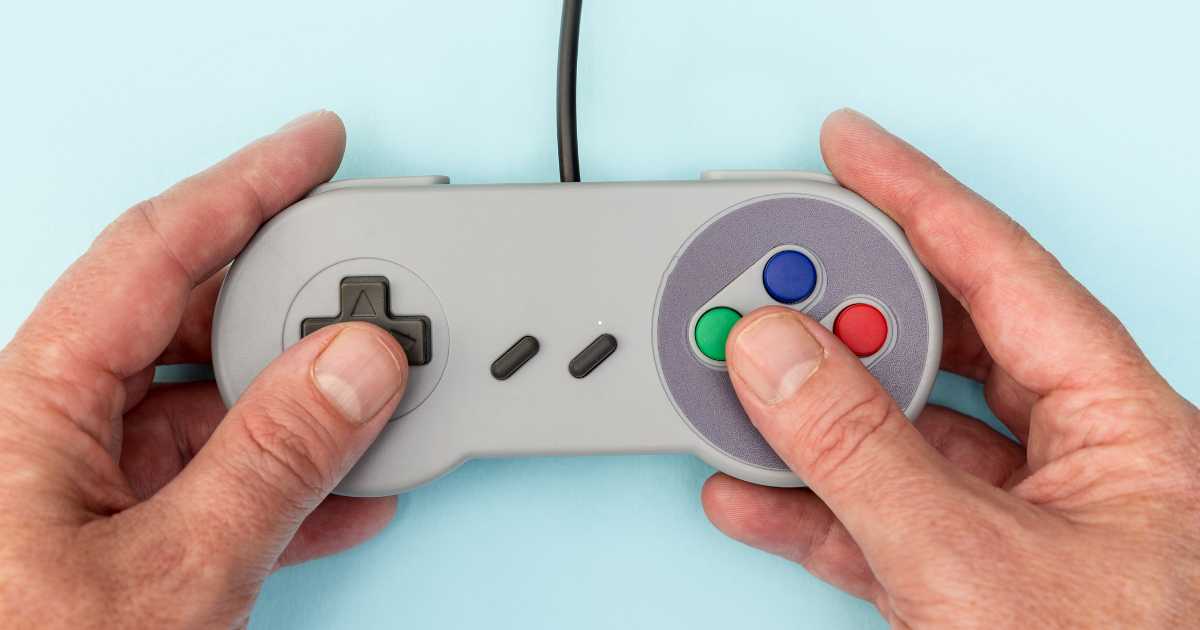 Mini Console Retro Super Nintendo: Diversão no Seu Carro Com Estilo