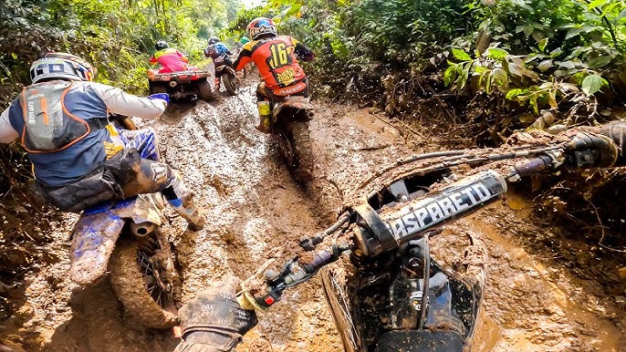 O que levar em uma trilha de moto?